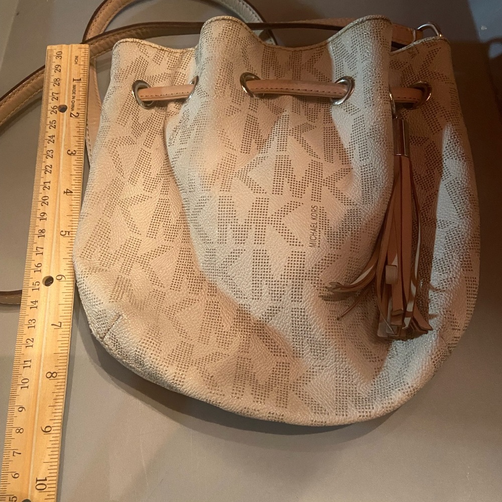 Mk lil purse